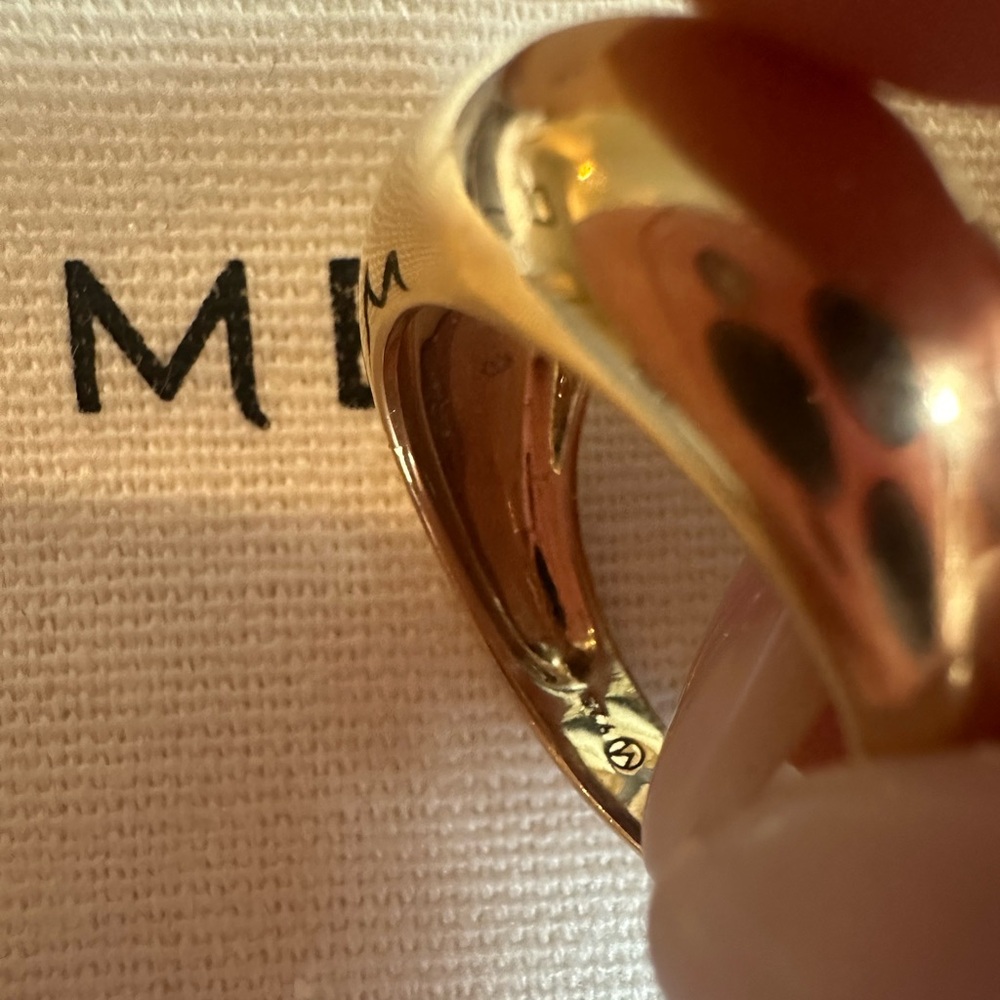 Mejuri Dome Ring size 8 - Picture 6 of 6